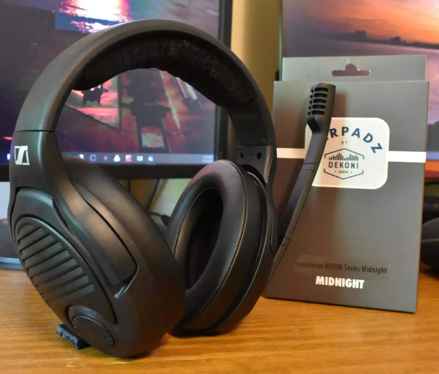 Taking a Look at the new Midnight and Jerzee Earpadz with the