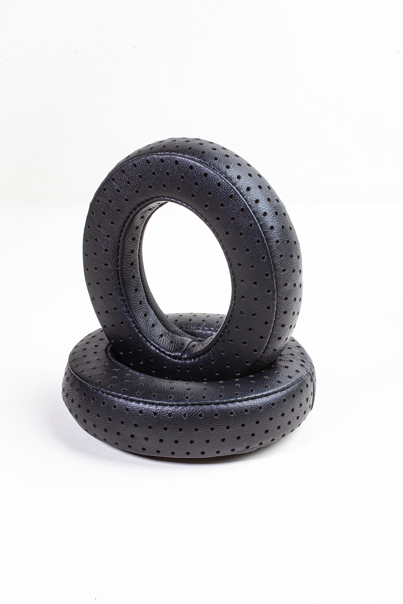 Dekoni Audio Earpads for Focal Headphones - Thumbnail 2