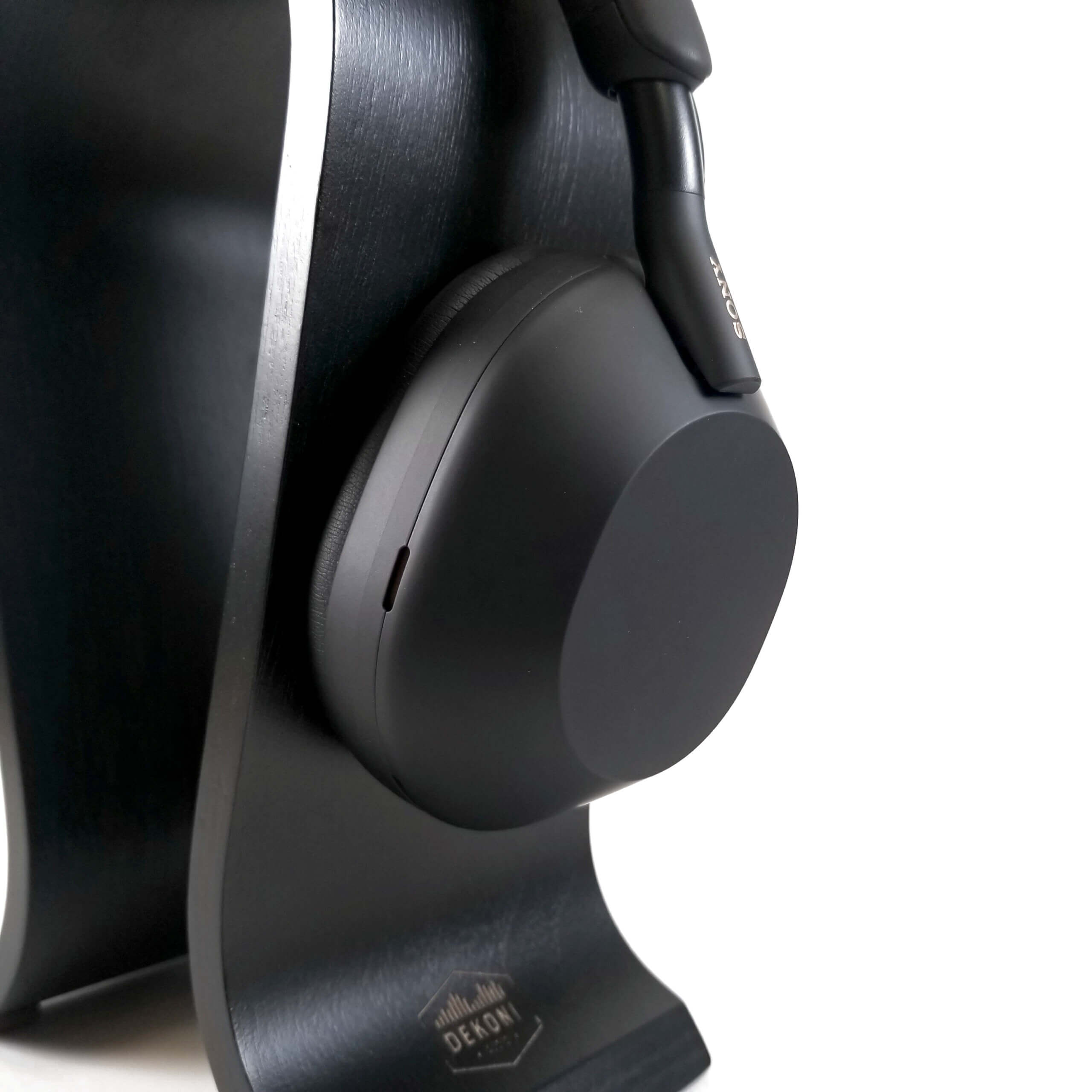 SONY WH-1000XM5【DEKONI製のソフトパッド付属】 Replacement Earpads for Sony WH1000Xm5 Headphones – Dekoni Audio