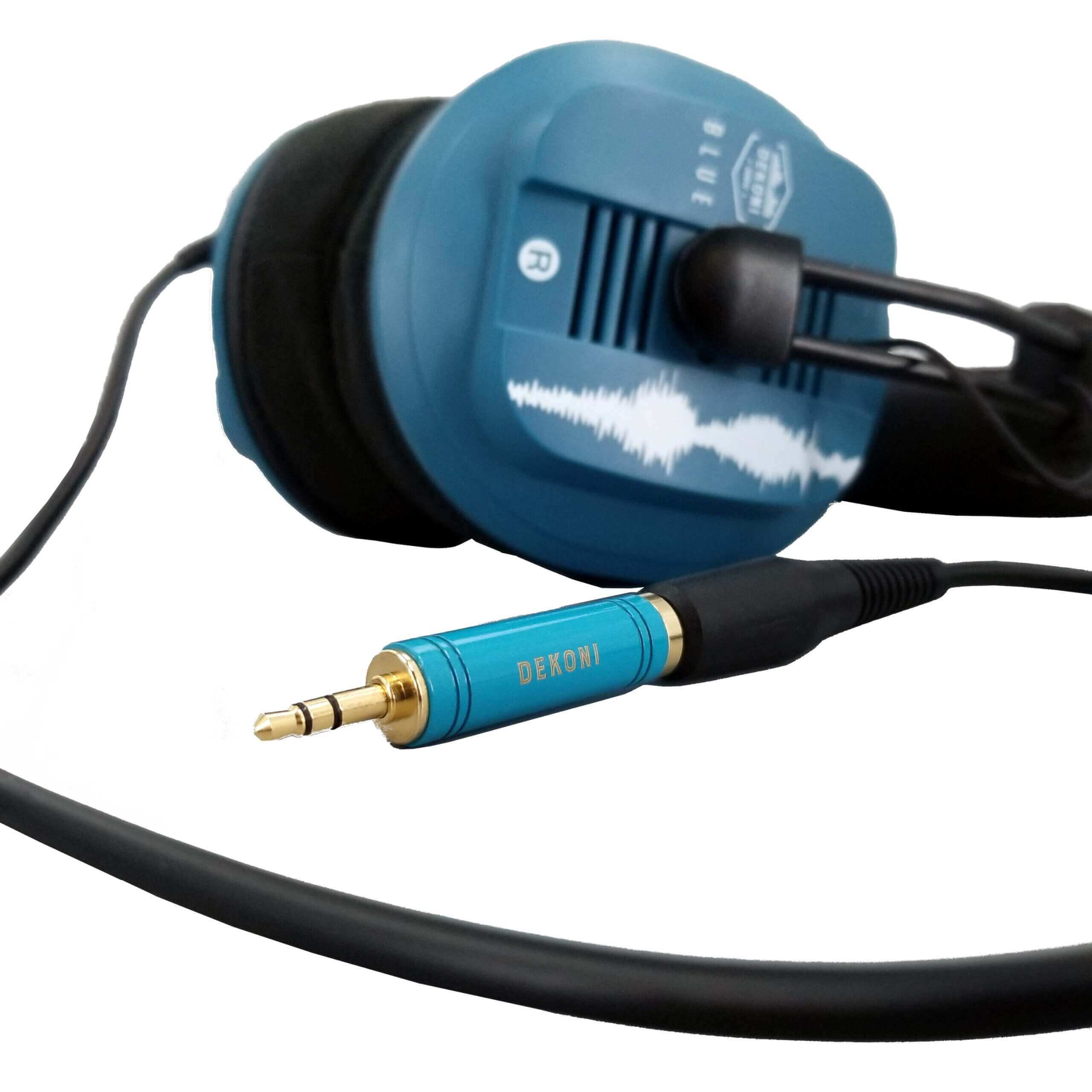 Dekoni Blue Headphone Adapter - 1/4 Inch to 3.5mm